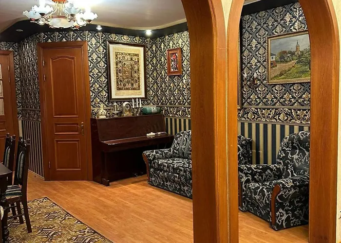 Elegant In Centre Апартаменти